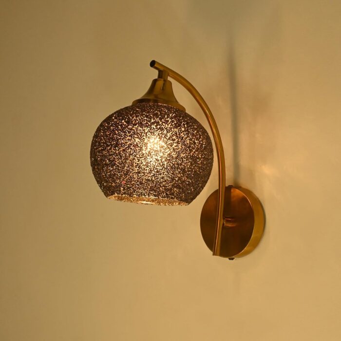 Attractive Dazzling Metal and Glass Wall Lamp/Night Lamp, Black, 15 x 15 x 19.5 CM- O215