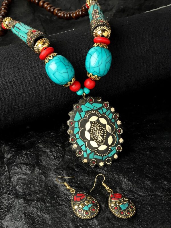 Latest Stylish Traditional Tibetan Pendant Necklace Jewellery Set for Women - Image 2